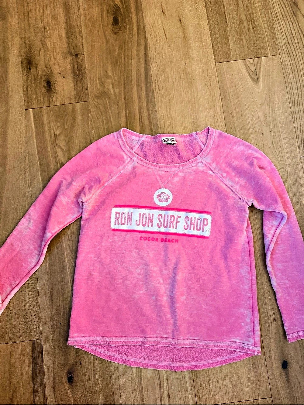 Ron Jon women’s Long Sleeve Sweatshirt Pink Size Small